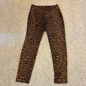 Ethyl Clothing Leopard Print Pants Size: 4